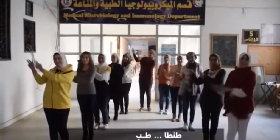 أطباء ولكن.. جامعات مصرية تدنس «البالطو الأبيض» (فيديو)