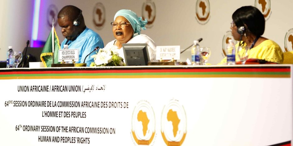 وفد الكاميرون باللجنة الأفريقية: حماية حقوق الإنسان في بلادنا واجب ورسالة من جانب الحكومة