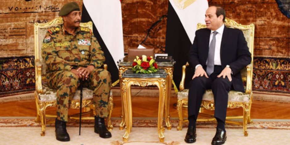 السيسي و"البرهان" يتفقان على أولوية دعم إدارة الشعب السودانى واختياراته