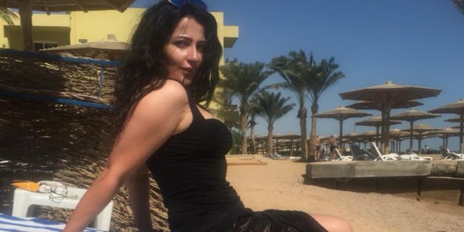 رشا الشامي.. تلهيك واللى فيها تجيبه فيك! رشا الشامي.. تلهيك واللى فيها تجيبه فيك!
