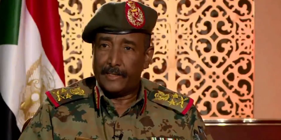 الجيش السوداني يؤكد مواصلة إجلاء رعايا الدول من قاعدة وادي سيدنا الجوية