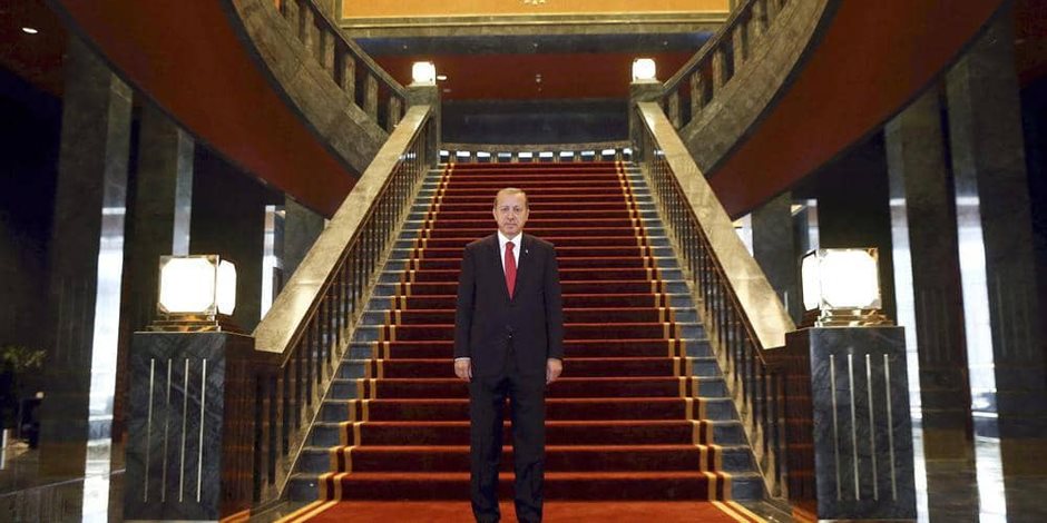 ملايين في مهب الريح.. إعادة بناء قصر أردوغان الصيفي تثير جدلا