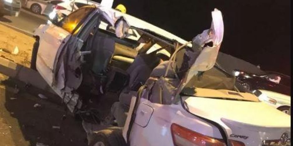 مقتل شخص وإصابة 3 آخرين في حادث تصام 4 سيارات أعلى محور 26 يوليو من ميدان لبنان
