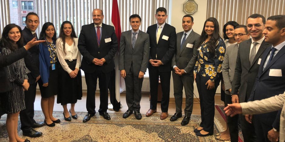 القنصل العام لمصر في نيويورك 14 دبلوماسيا مصريا من وزارة الخارجية
