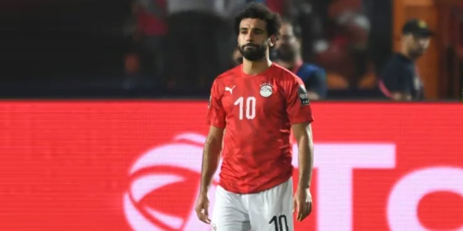 محمد صلاح ردا على سؤال عن مستقبل فيتوريا مع منتخب مصر : هيستمر