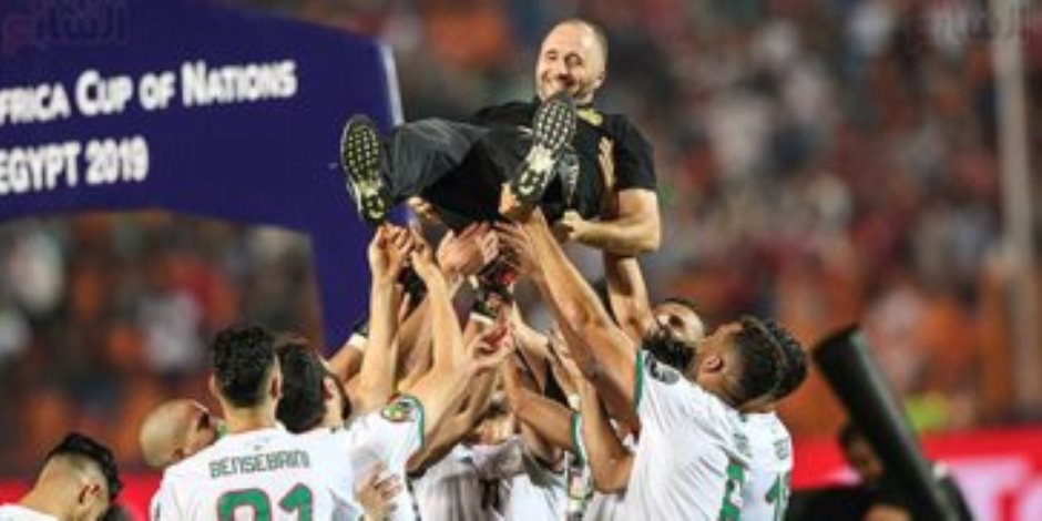 الجزائر تتسلم كأس أمم أفريقيا بحضور مدبولى ورئيس الفيفا