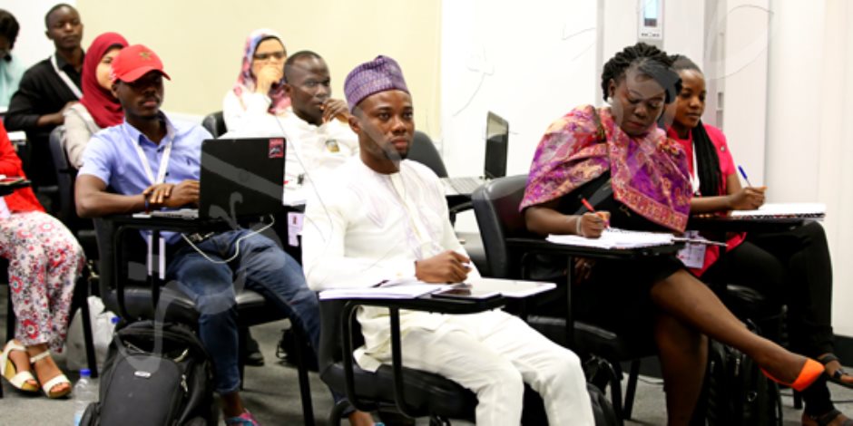 مشاركون من 29 دولة يزينون الدفعة الأولى من البرنامج الرئاسي لتأهيل الشباب الأفريقي (صور)