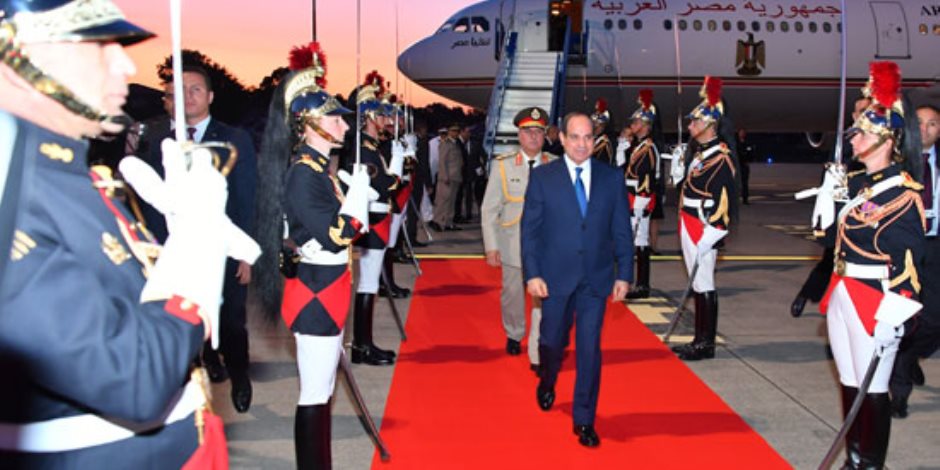 شاهد.. الرئيس السيسي يصل «بياريتز» الفرنسية للمشاركة في قمة مجموعة الدول السبع