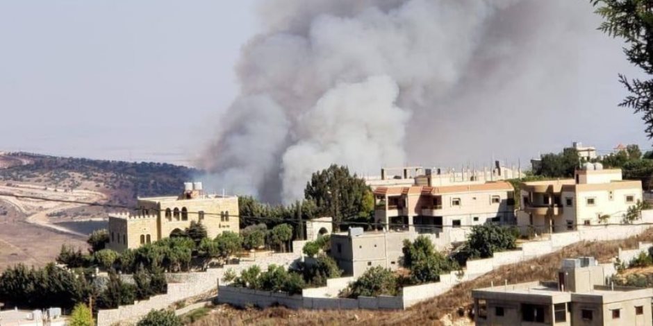 أول فيديو لقصف جيش الاحتلال الإسرائيلي مواقع بجنوب لبنان