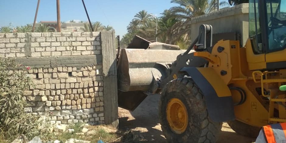محافظ الجيزة يوجه بإزالة 75 مخالفه بناء وتعدي على أراضي الدولة يومياً