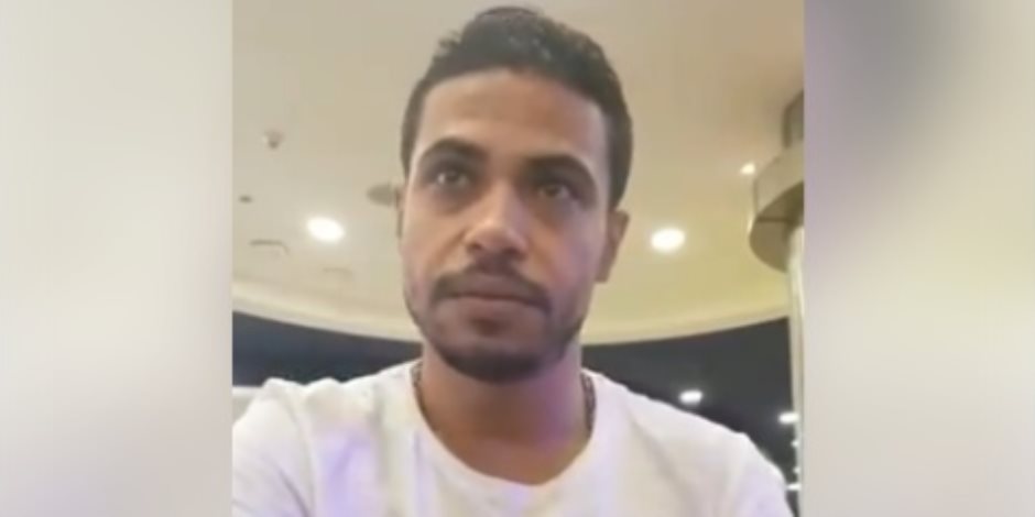 مصري يرد على محمد علي: طالما الفلوس اللي معاك فاسدة رجعها للشعب (فيديو)