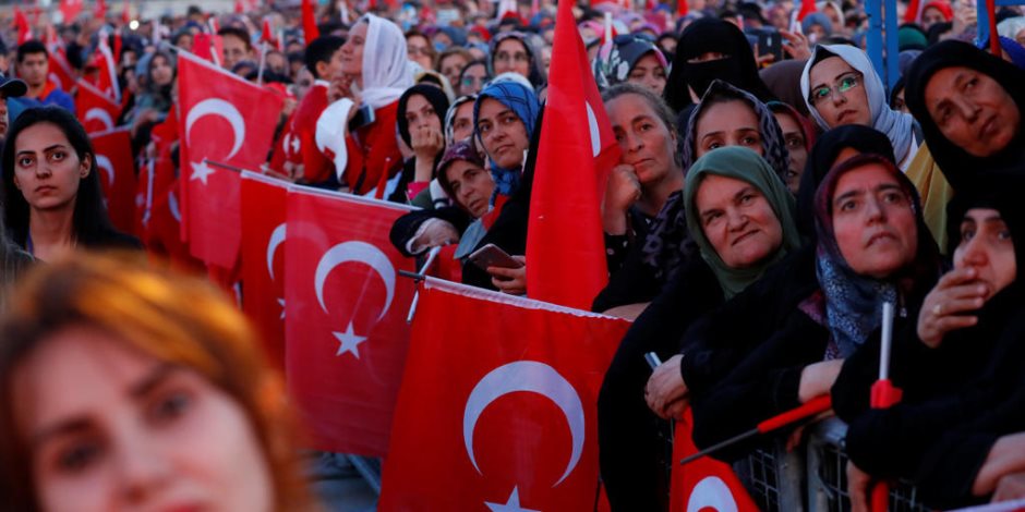مقتل 400 إمرأة بسبب العنف الأسرى في تركيا.. وارتفاع نسبة الاعتداءات الجنسية لـ 37%
