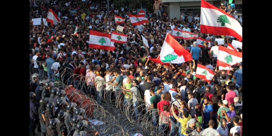 احتجاجات لبنان.. هل تقترب ساعة الحسم؟