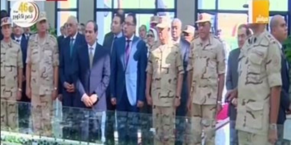 الرئيس السيسي يستمع لشرح مفصل عن مصنع النصر للكيماويات الوسيطة بالجيزة الرئيس السيسي يستمع لشرح مفصل عن مصنع النصر للكيماويات الوسيطة بالجيزة