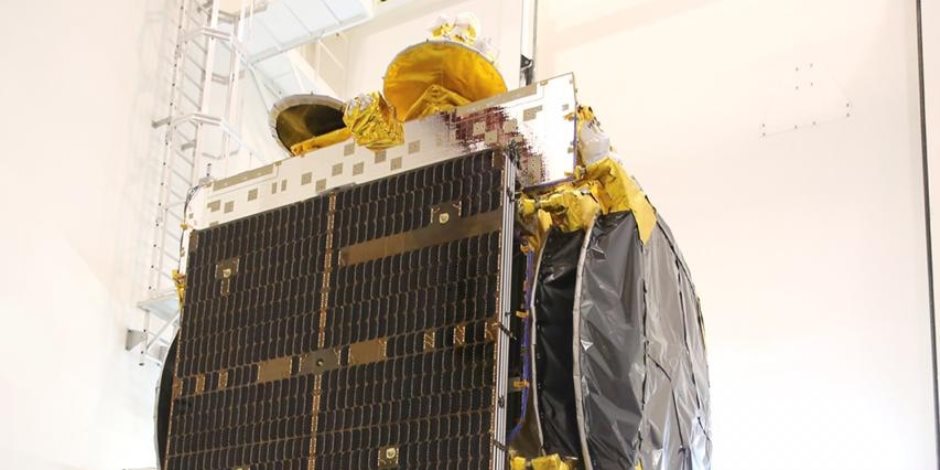 مصر تقتحم مجال الأقمار الصناعية المخصصة للاتصالات.. «طيبة 1» طفرة في الفضاء الخارجي