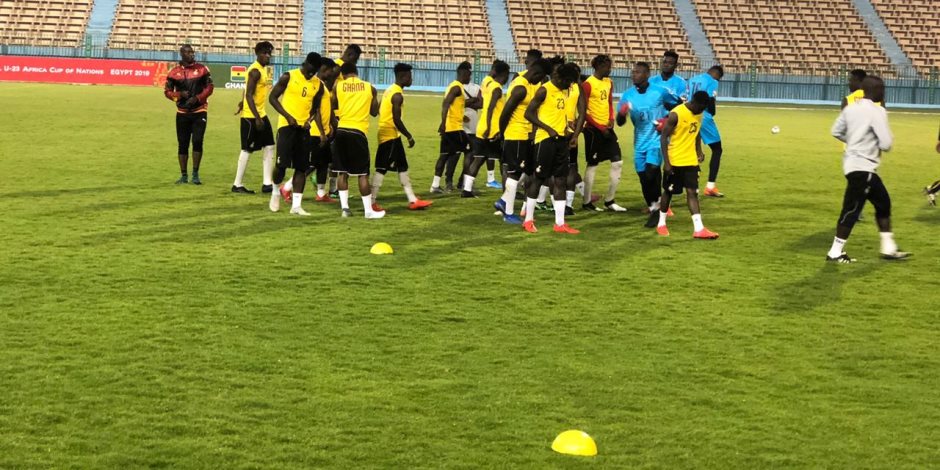 الكاميرون يقص شريط مشواره في كأس الأمم الإفريقية بمواجهة غانا