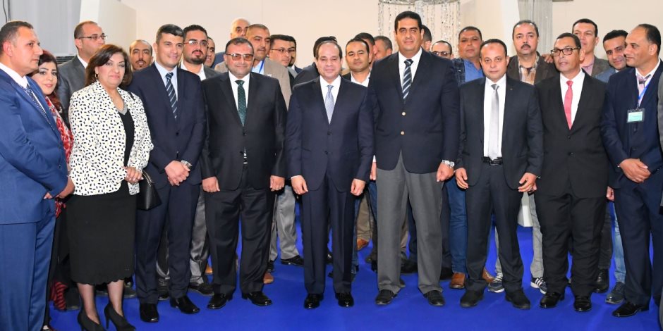 الرئيس يشهد افتتاح فندق اللسان برأس البر وإسكان دار مصر بمدينة دمياط الجديدة