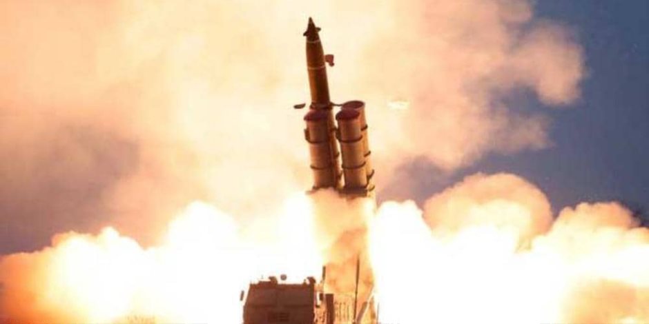 كوريا الشمالية تطلق صاروخا باليستيا إضافيا باتجاه البحر الشرقى