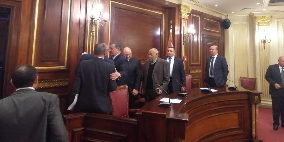 أسامة هيكل يودع زملاءه بـ«النواب» بعد توليه مسؤولية وزارة الإعلام (صور)