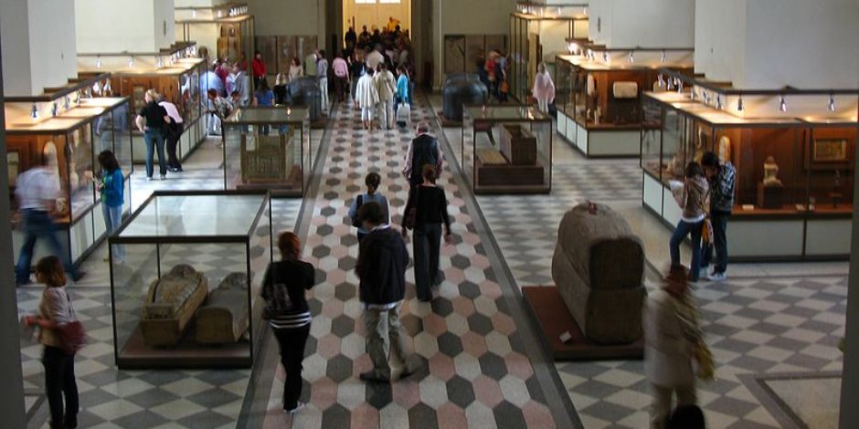 "متحف الارميتاج"... احتفالية روسية ببصمة مصرية