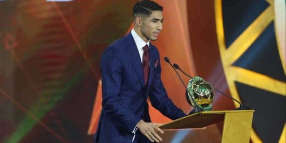 المغربي أشرف حكيمي أفضل لاعب صاعد في أفريقيا 2019