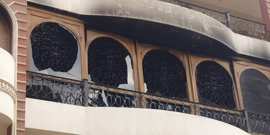 حريق في فيلا الفنان إيهاب توفيق.. وأنباء عن وفاة والده في الحادث