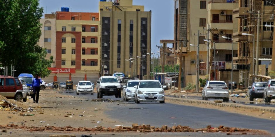 القاهرة الإخبارية: شبكات إجرامية في السودان تزوِّر تأشيرات الدخول والأختام إلى مصر ودول الجوار
