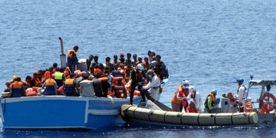 تنسيق لبناني سوري لنقل جرحى وجثامين المركب الغارق