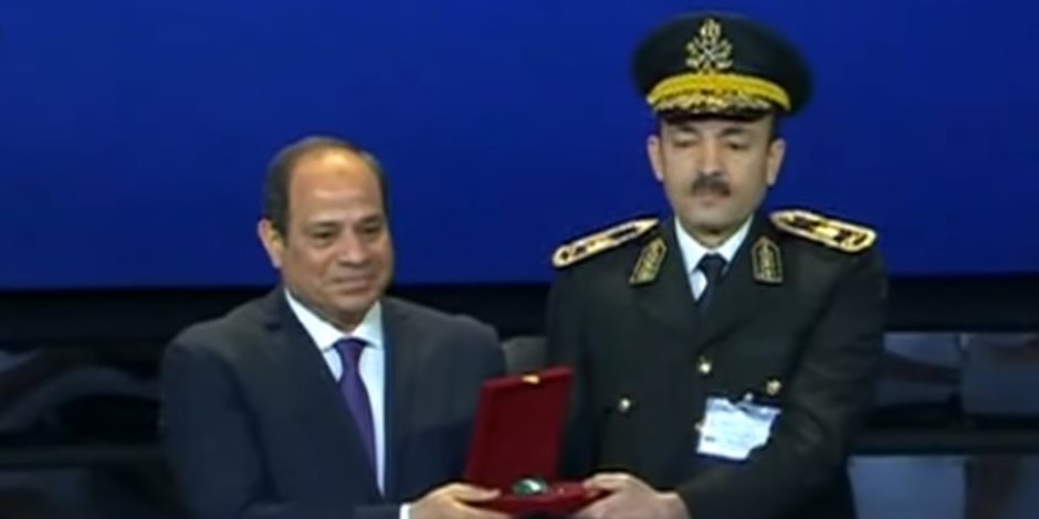 أسماء الضباط المتميزين المكرمين من الرئيس السيسي في احتفالات الشرطة