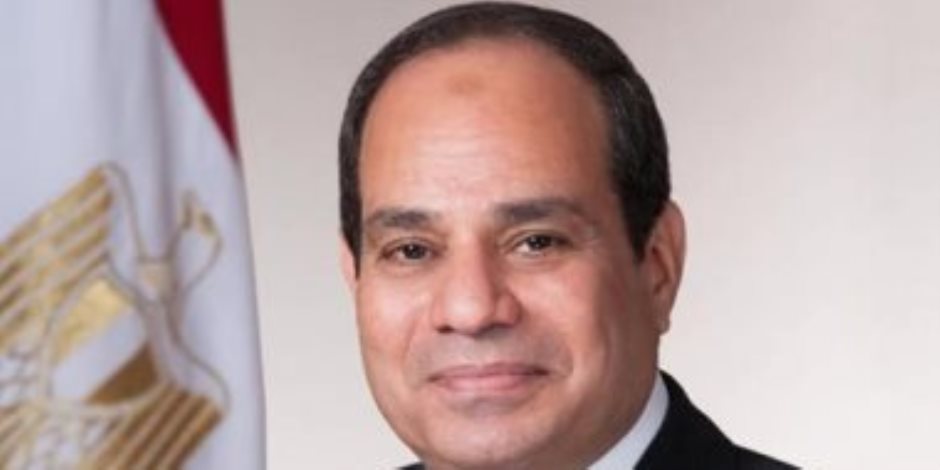 الرئيس يوجه باتخاذ إجراءات إعادة المصريين الراغبين فى العودة من الصين