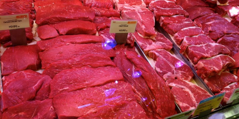 أسعار الدواجن والبيض واللحوم اليوم الإثنين 20-4-2020.. كيلو اللحم الكندوز يبدأ من 110 جنيها