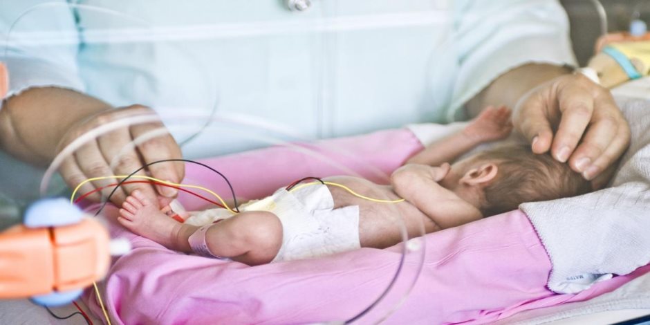 ماهى الولادة المبكرة و مخاطر حدوثها.. الصحة السعودية توضح