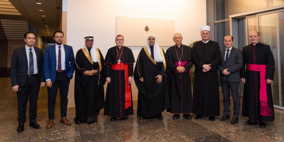 أمين الرابطة يلتقي رئيس وأعضاء المركز الإسلامي وأبرشية كرواتيا أمين الرابطة يلتقي رئيس وأعضاء المركز الإسلامي وأبرشية كرواتيا