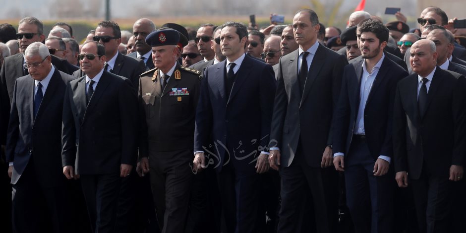 بدء المراسم الرسمية لتشييع جثمان الرئيس الأسبق حسني مبارك (صور)