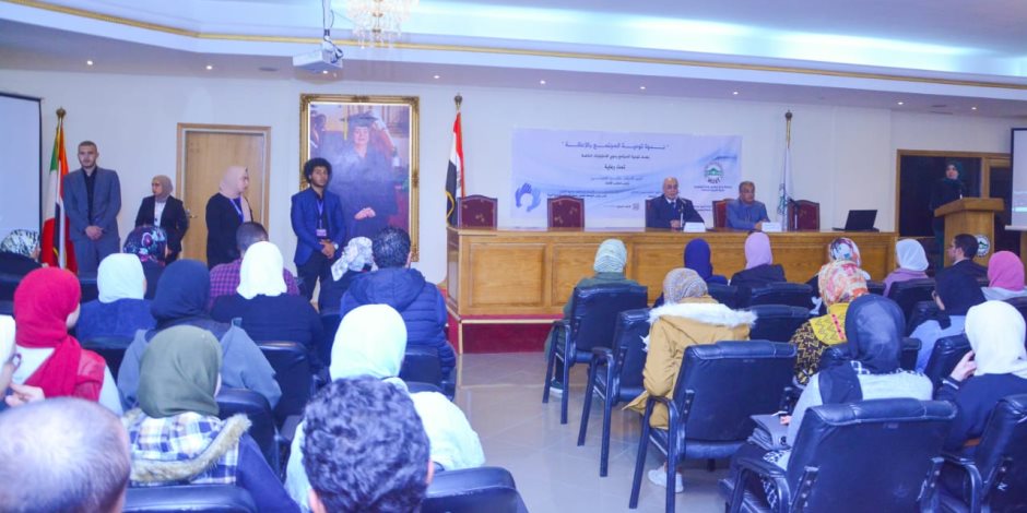 جامعة مصر للعلوم والتكنولوجيا تنظم ندوة لتوعية المجتمع بدمج "أصحاب القدرات الخاصة" 