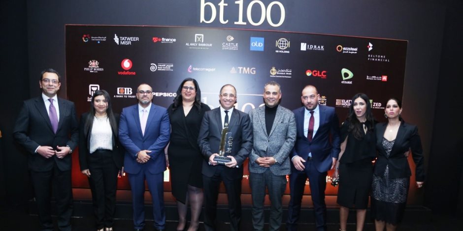 احتفالية bt100.. تكريم شركة تطوير مصر ويتسلمها أحمد شلبى الرئيس التنفيذى للشركة