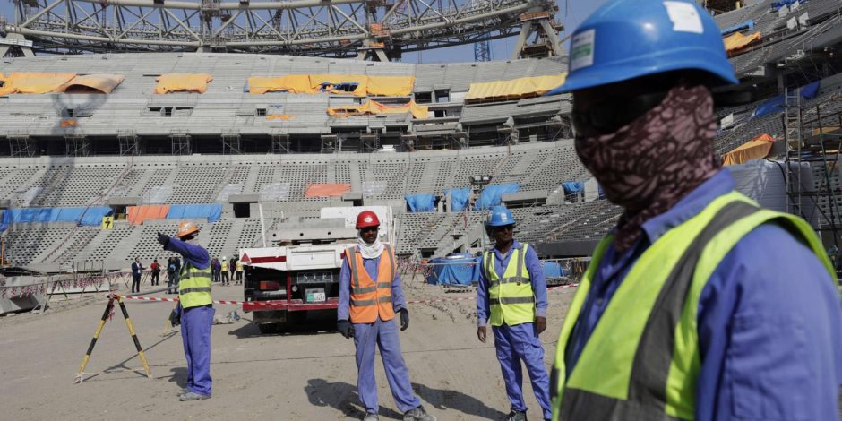 دعوات دولية لتجريد قطر من استضافة كأس العالم.. والسبب انتهاك حقوق العمال
