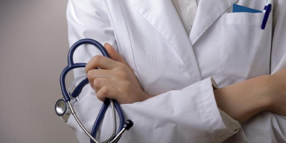 آخر موعد لتقديم وظائف الأطباء بالكويت.. تعرف على الرواتب والتخصصات 