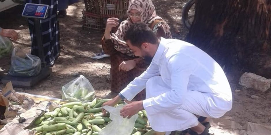 فيها حاجة حلوة.. مبادرة مجتمعية لبيع الخضروات بسعر التكلفة في بئر العبد بسيناء (صور)  