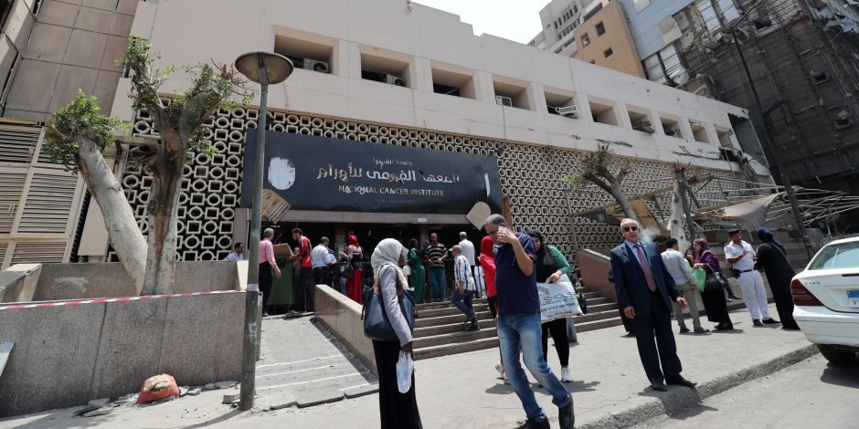 أزمة معهد الأورام .. جامعة القاهرة تستجيب لـ«صوت الأمة» وتتكفل بالمسح الطبي لمرضى وأطباء المعهد