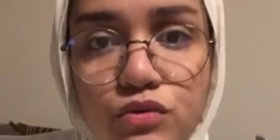 رسائل نارية من ابنة الممثل الهارب محمد شومان: وجودك الأذى الوحيد في حياتنا (فيديو)