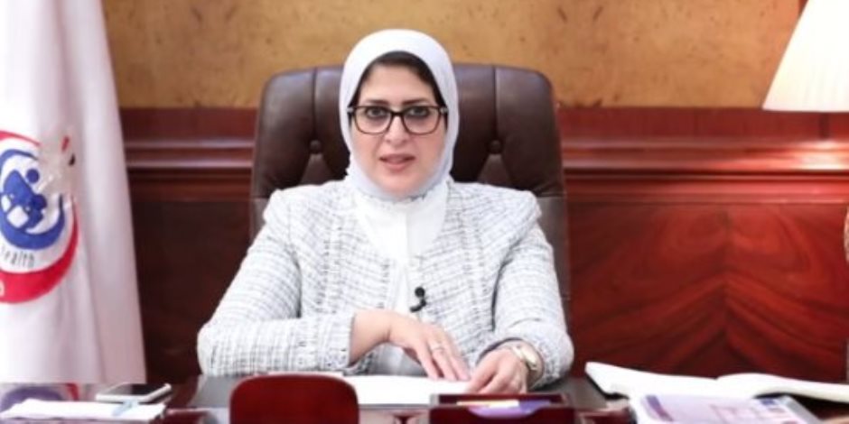 وزيرة الصحة: فتح تحقيق عاجل فى وفاة طبيب مستشفى المنيرة بسبب كورونا