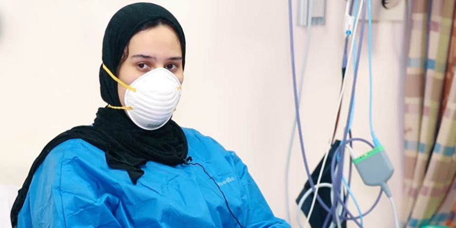 ابنة أول طبيب مصري توفي بكورونا تتحدث عن "النصيحة الغالية"