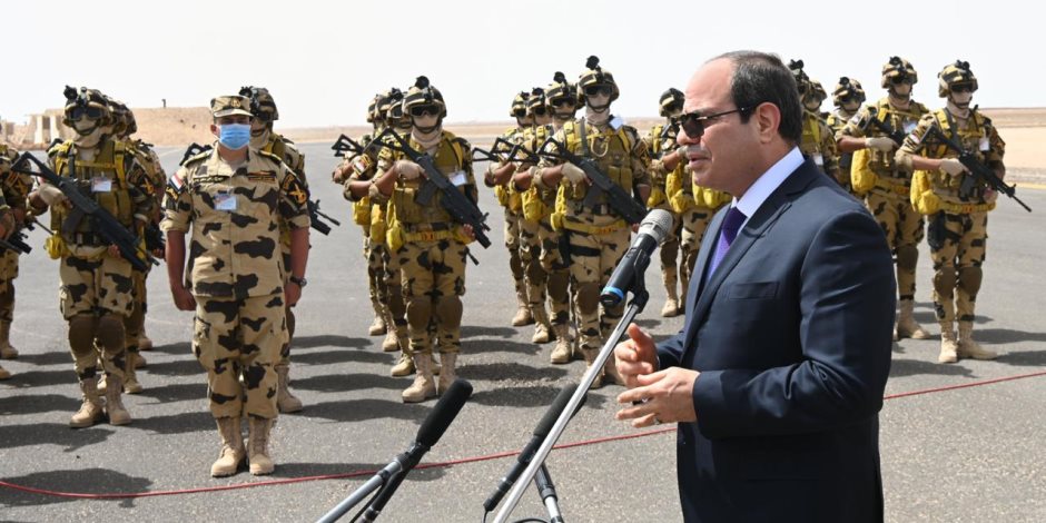 مصر قادرة على حماية مقدرات وأمن المنطقة.. برلمانيون يعلقون على حديث "السيسي"