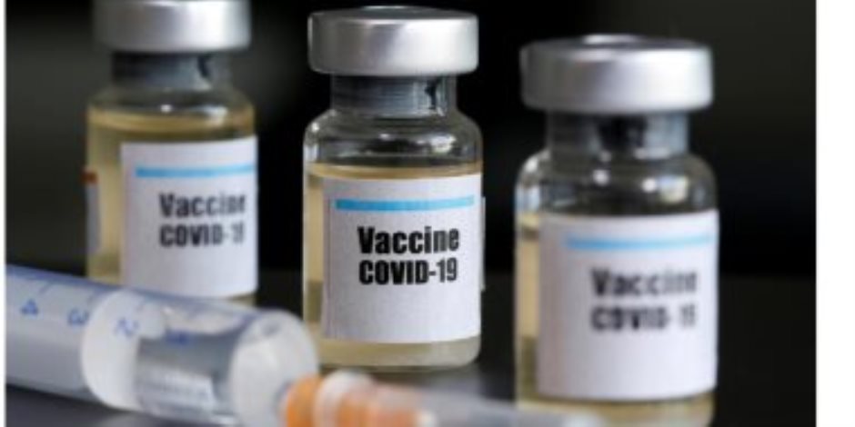 تجارب روسية وأمريكية لإنتاج مصل لكورونا.. وموسكو تخطط لتطعيم الأطباء والمدرسين أولا  