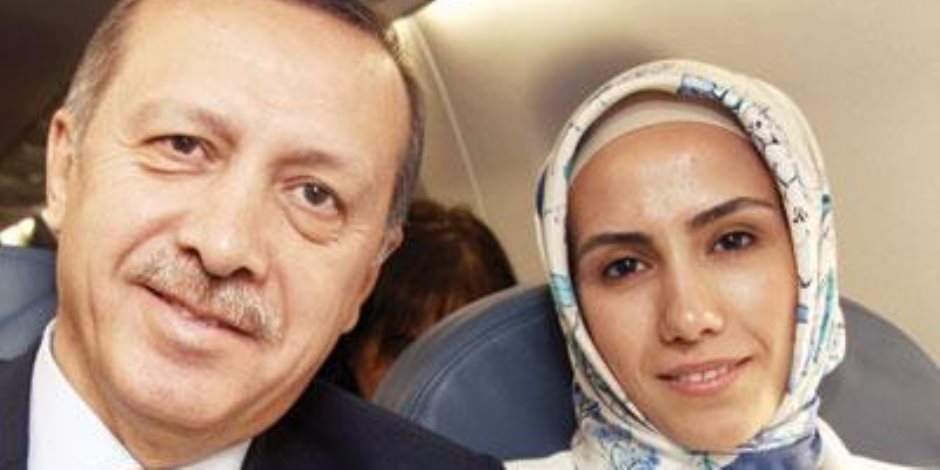 للمره الثانية.. موقع تركي يفضح علاقة سمية ابنة أردوغان بمستشفيات علاج مصابي داعش