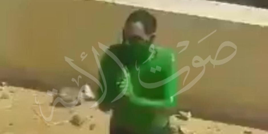 لحظة مقتل الرجل الأخضر في مدينة الإنتاج الإعلامي بعد إصابته ضابط وأمين شرطة (فيديو وصور)