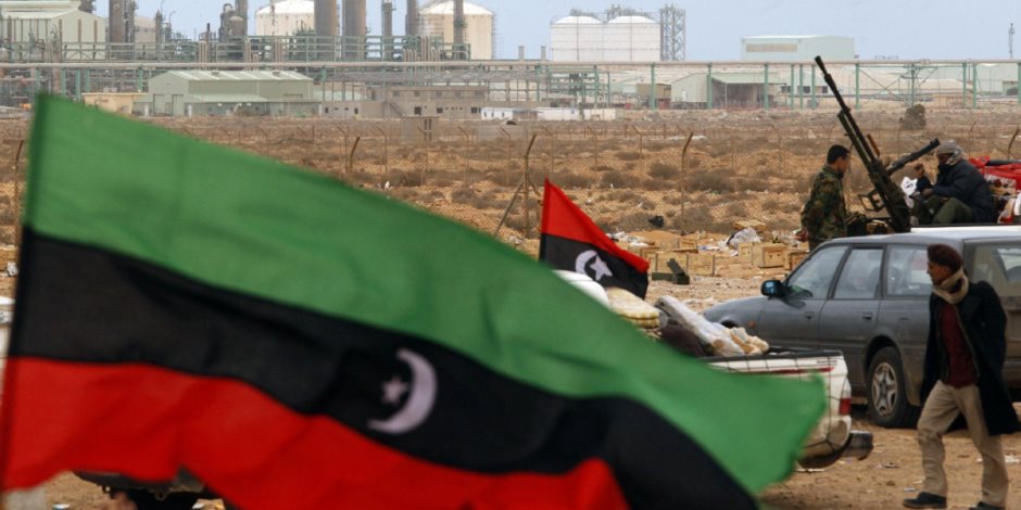 7 سنوات دون تغيير.. ماذا حدث في مؤسسة النفط الليبية ولماذا أطيح بصنع الله؟