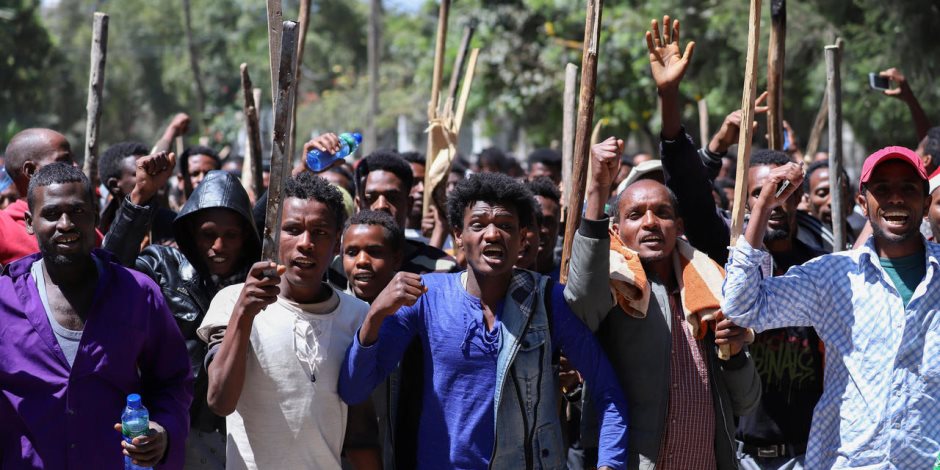 إثيوبيا تنتفض بالمظاهرات ضد الحكومة.. ومطالبات دولية بسحب جائزة نوبل للسلام من آبي أحمد