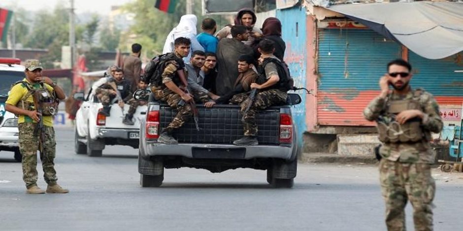 فرار جماعي لسجناء في أفغانستان خلال اشتباكات بين داعش والأمن